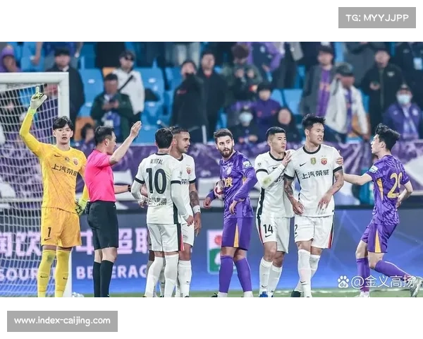 蒯纪闻补时中柱上海海港1-1天津津门虎错失登顶机会遗憾收场 蒯纪闻补时中柱上海海港1-1天津津门虎错失登顶机会遗憾收场