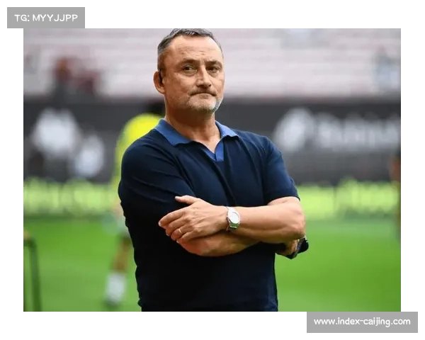 雷恩主帅贝耶下课,临时主帅坦布雷带队迎战巴黎圣日耳曼 雷恩主帅贝耶下课,临时主帅坦布雷带队迎战巴黎圣日耳曼